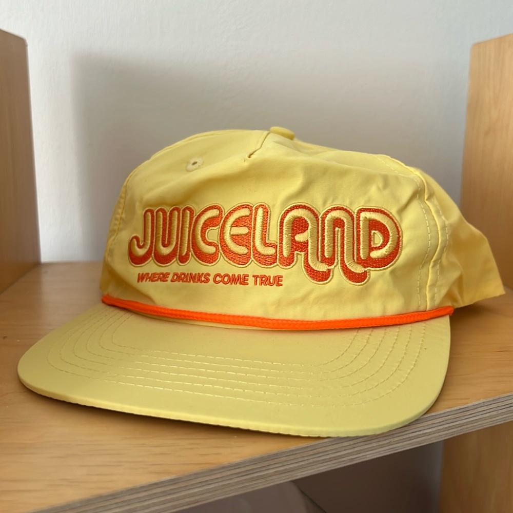Juiceland hat